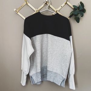 A&F • Color Block Sweatshirt